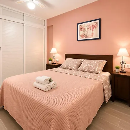 アパート Acapulco Apartment - Pool, Beach & Ocean View, Las Americas *