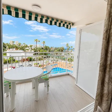 アパート Acapulco Apartment - Pool, Beach & Ocean View, Las Americas Playa Feñabe
