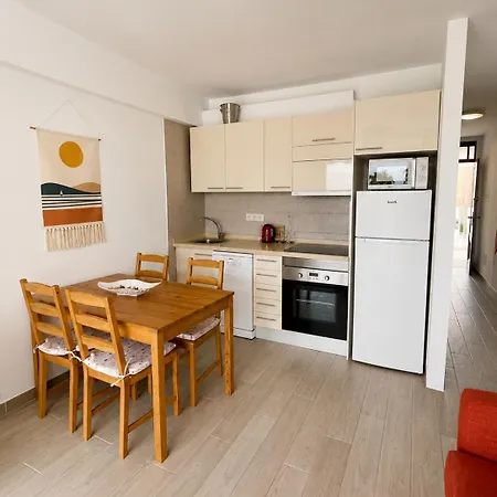 Acapulco Apartment - Pool, Beach & Ocean View, Las Americas アパート Playa Feñabe