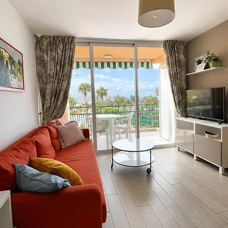 Acapulco Apartment - Pool, Beach & Ocean View, Las Americas Playa Feñabe