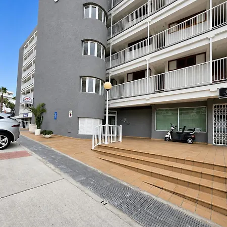Acapulco Apartment - Pool, Beach & Ocean View, Las Americas