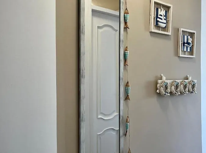 With Ocean View, Americas