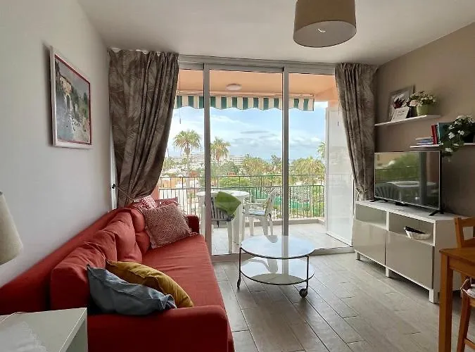 With Ocean View, Americas Apartment